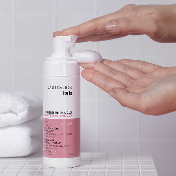 CUMLAUDE Higiene Intima Mousse CLX 165 ml