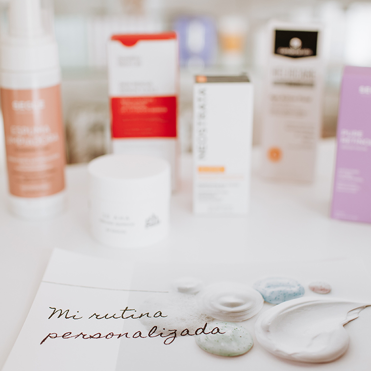 Imagen que muestra un folleto con el texto mi rutina personalizada